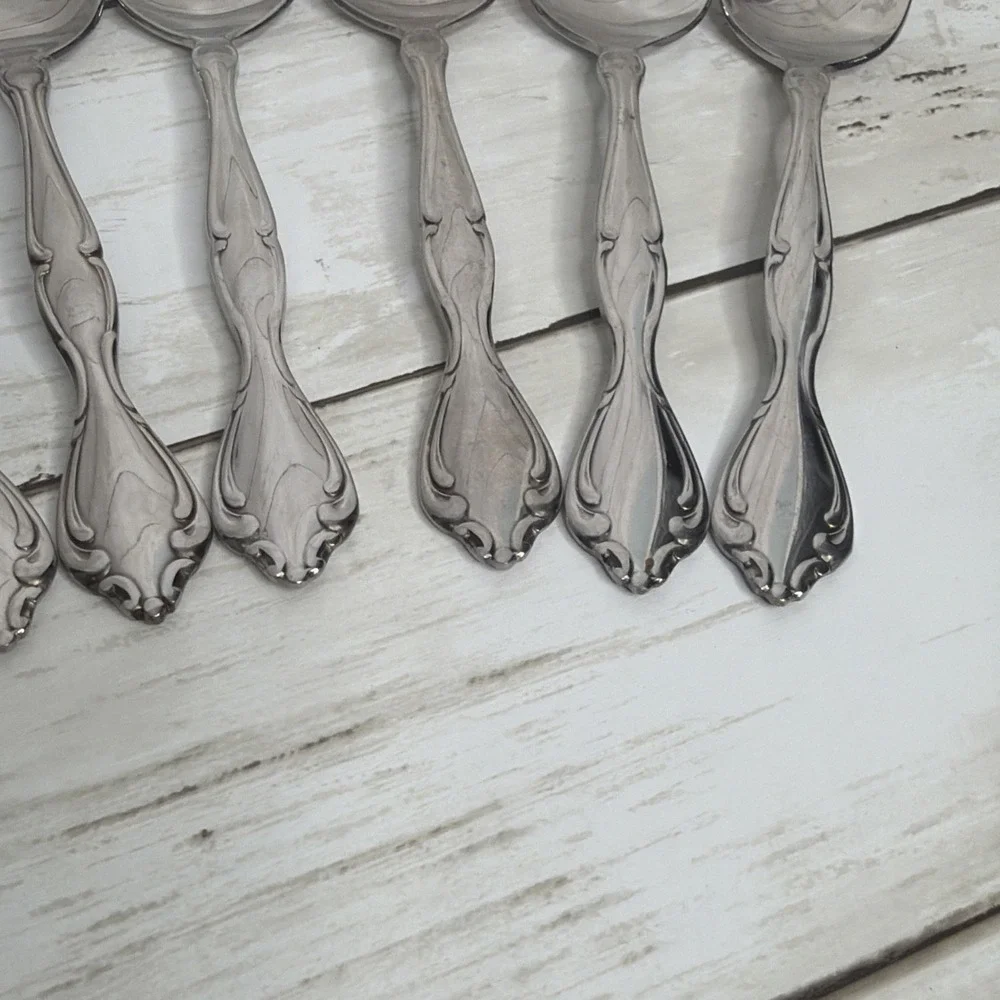 Oneida Community Cantata Stainless Silverware Flatware Spoons Lot 10